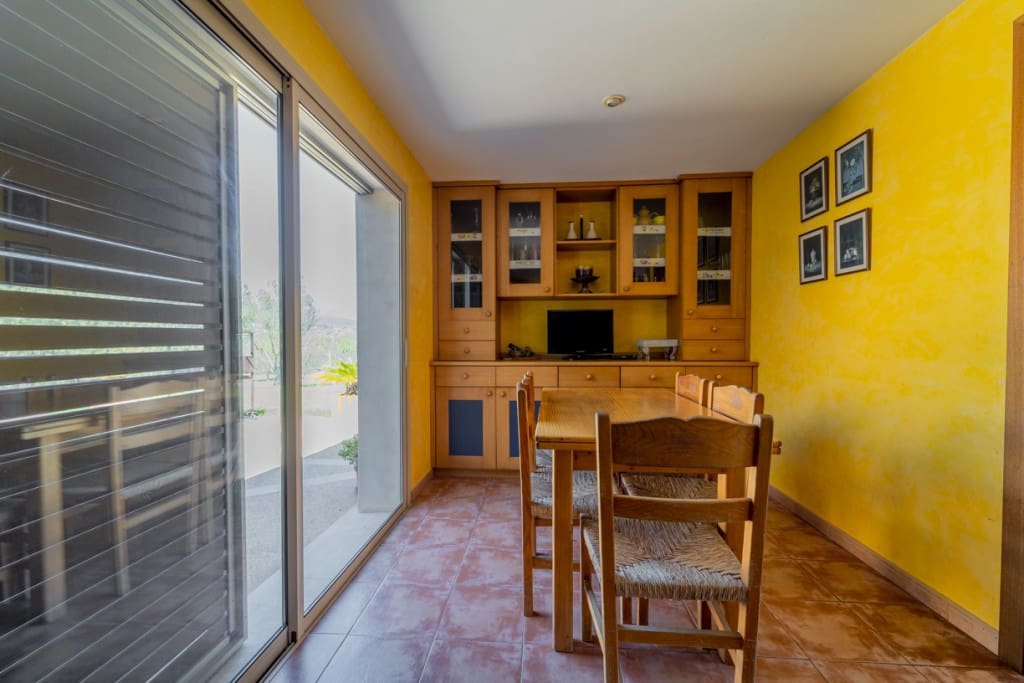 7 soveværelse Villa til salg i Buger med swimmingpool garage - € 2.200.000 (Ref: 7101264)