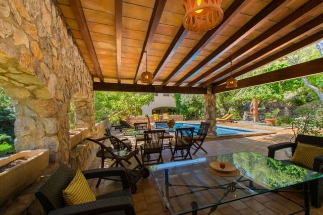 4 sypialnia Willa na sprzedaż w Pollensa / Pollença z basenem - 2 475 000 € (Ref: 7101340)