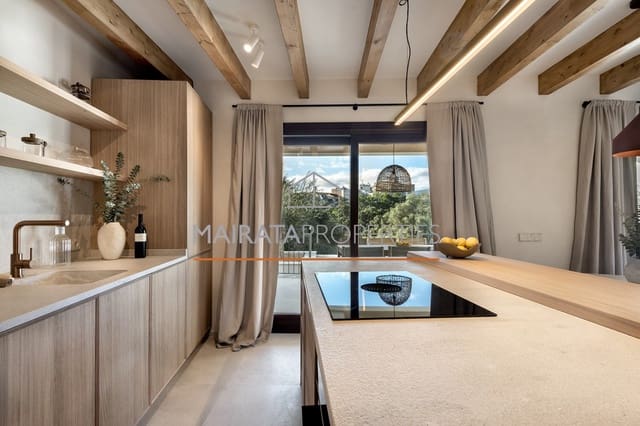 4 slaapkamer Villa te koop in Campanet met zwembad garage - € 1.750.000 (Ref: 7717141)