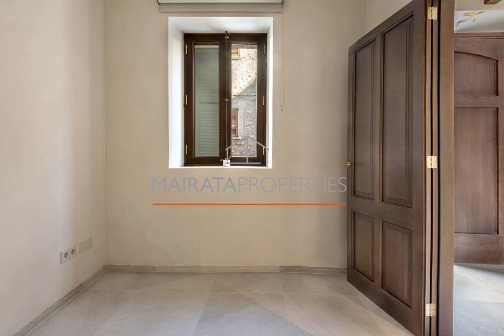 4 slaapkamer Villa te koop in Campanet met zwembad garage - € 1.750.000 (Ref: 7717141)