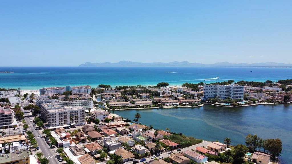 2 quarto Apartamento para venda em Puerto de Alcudia - 630 000 € (Ref: 7801311)