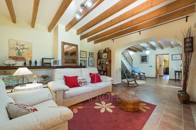 3 soverom Villa til salgs i Llubí med svømmebasseng - € 980 000 (Ref: 7827783)