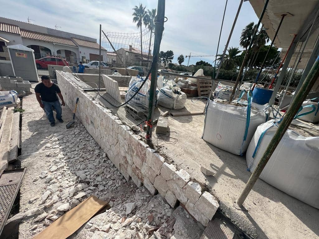 4 soveværelse Semi-Rækkehus til salg i Alcudia med swimmingpool - € 2.500.000 (Ref: 8035452)