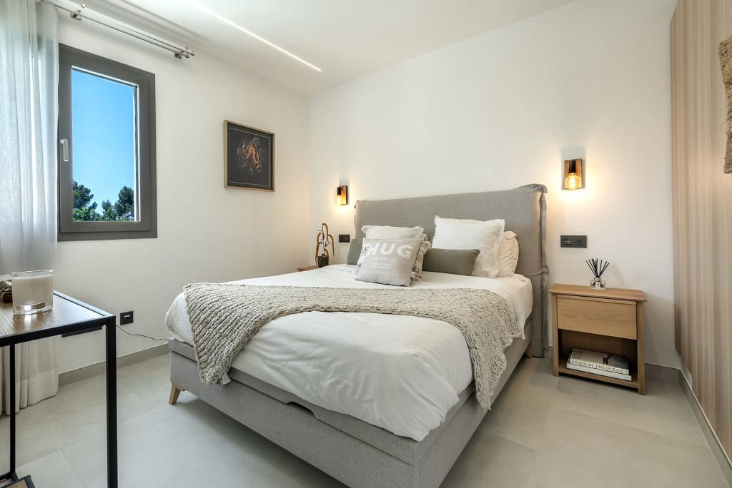 4 bedroom Villa for sale in Mal Pas-Bon Aire with pool - € 1,650,000 (Ref: 8052990)