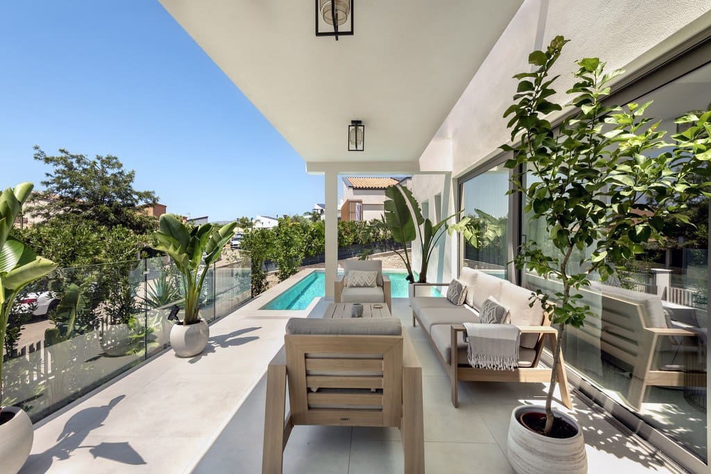 4 bedroom Villa for sale in Mal Pas-Bon Aire with pool - € 1,650,000 (Ref: 8052990)