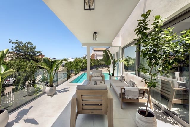4 bedroom Villa for sale in Mal Pas-Bon Aire, Alcúdia with pool - € 1,650,000 (Ref: 8052990)