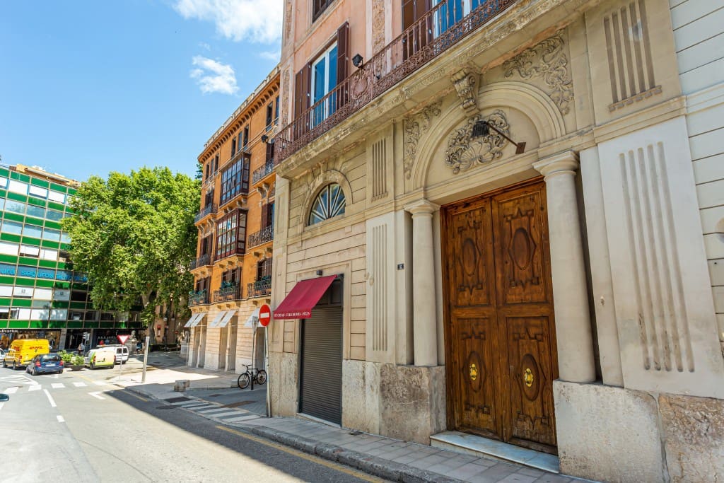 Erhverv til salg i Palma de Mallorca - € 165.000 (Ref: 8317884)