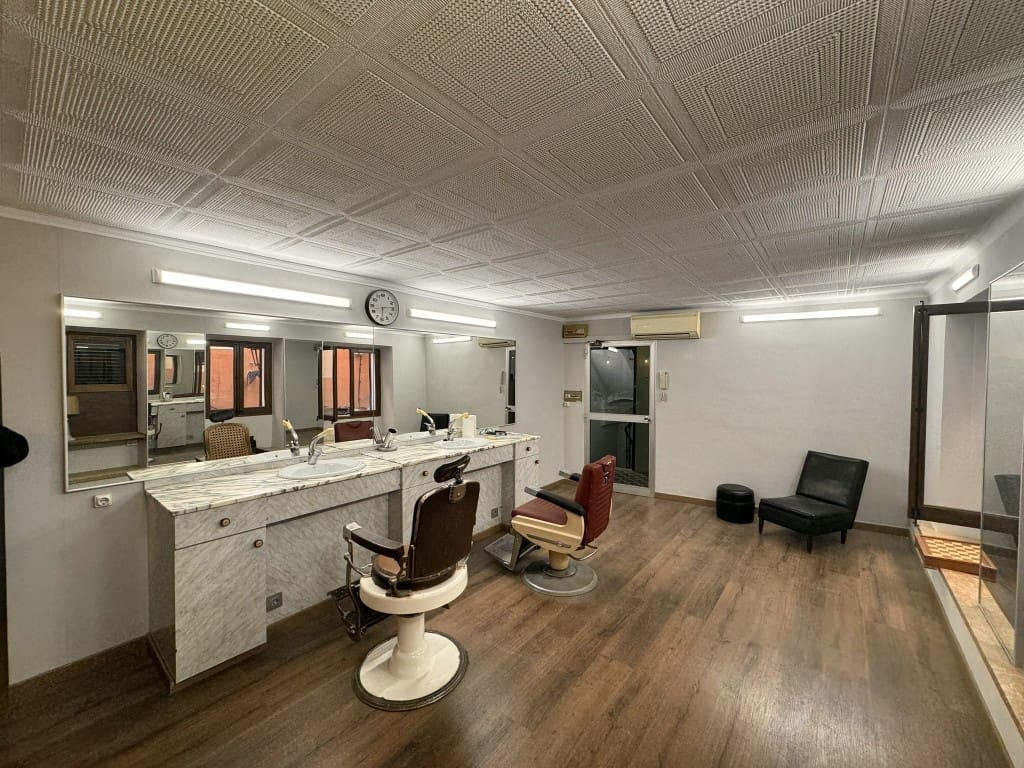 Erhverv til salg i Palma de Mallorca - € 165.000 (Ref: 8317884)