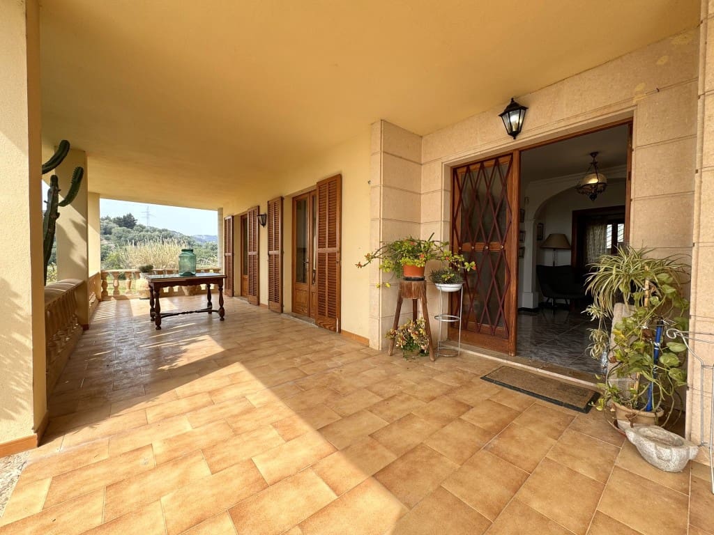 3 soveværelse Finca/Landehus til salg i Lloseta - € 750.000 (Ref: 8370672)