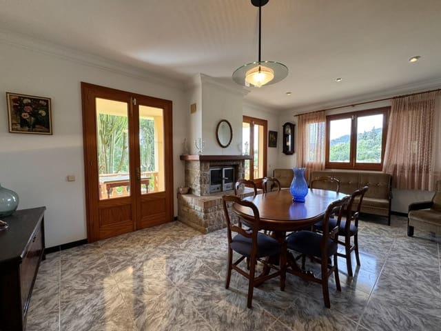 3 soveværelse Finca/Landehus til salg i Lloseta - € 750.000 (Ref: 8370672)