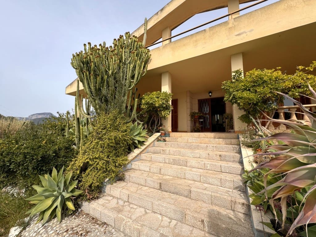 3 soveværelse Finca/Landehus til salg i Lloseta - € 750.000 (Ref: 8370672)