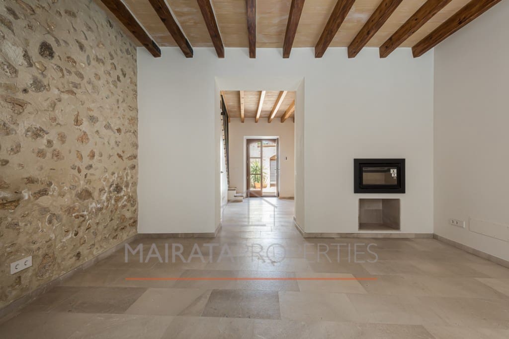 4 soveværelse Villa til salg i Campanet med swimmingpool - € 1.150.000 (Ref: 8419379)