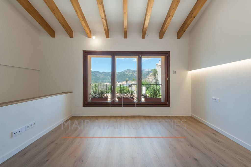 4 soveværelse Villa til salg i Campanet med swimmingpool - € 1.150.000 (Ref: 8419379)