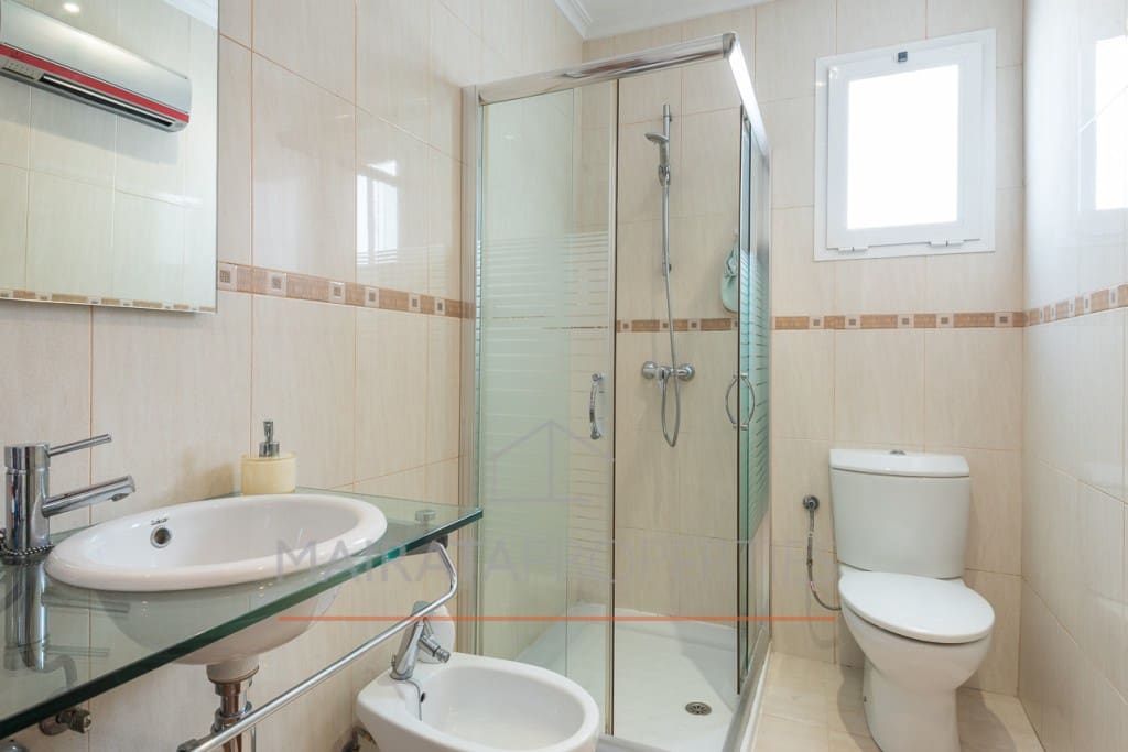 3 soveværelse Byhus til salg i Lloseta med garage - € 690.000 (Ref: 8821788)