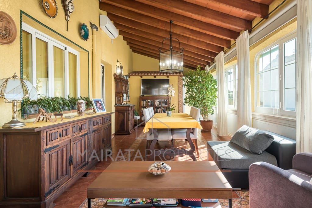 3 soveværelse Byhus til salg i Lloseta med garage - € 690.000 (Ref: 8821788)