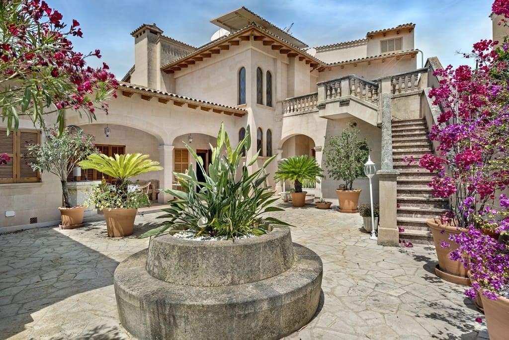 4 soveværelse Villa til salg i Muro - € 1.700.000 (Ref: 9048571)