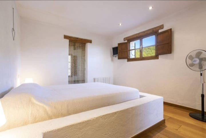 3 slaapkamer Finca/Landhuis te koop in Inca met zwembad garage - € 1.345.000 (Ref: 9095107)