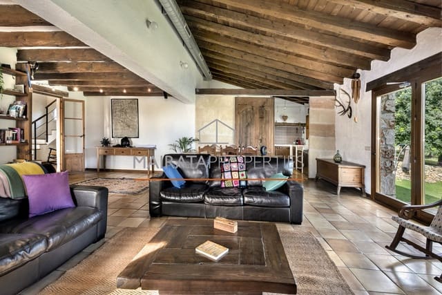 3 bedroom Finca/Country House for sale in Inca with pool garage - € 1,345,000 (Ref: 9095107)