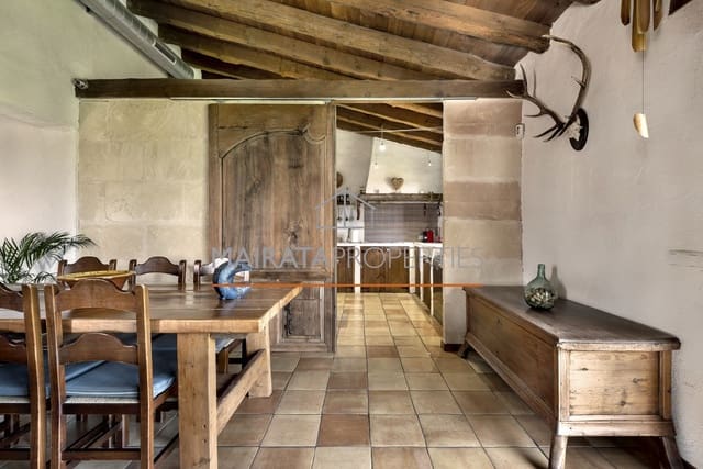 3 bedroom Finca/Country House for sale in Inca with pool garage - € 1,345,000 (Ref: 9095107)