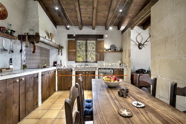 3 bedroom Finca/Country House for sale in Inca with pool garage - € 1,345,000 (Ref: 9095107)