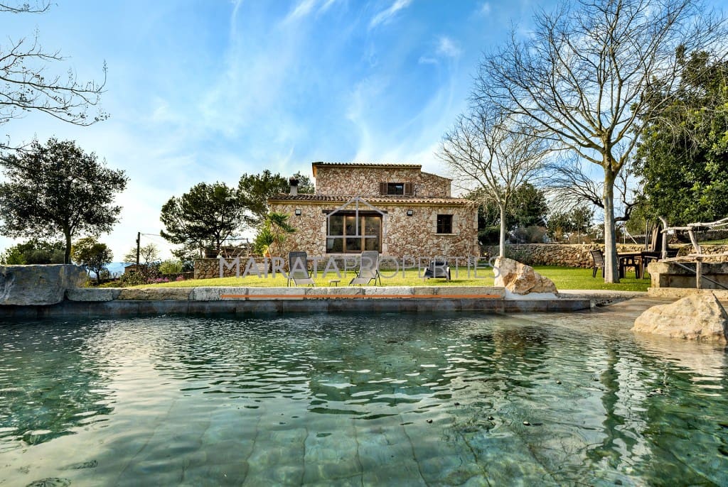 Finca/Casa Rural de 3 habitaciones en Inca en venta con piscina garaje - 1.345.000 € (Ref: 9095107)