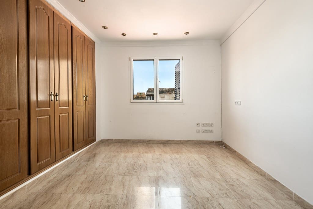 Chalet de 5 habitaciones en Palma de Mallorca en venta - 915.000 € (Ref: 9151768)