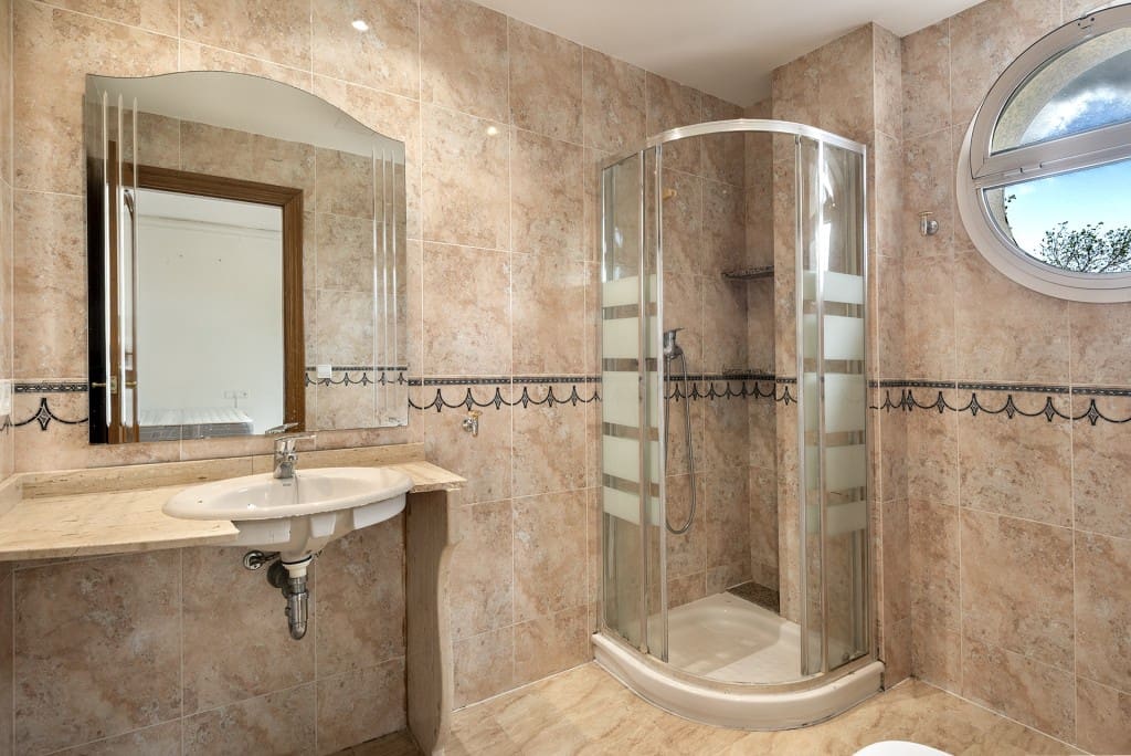 Chalet de 5 habitaciones en Palma de Mallorca en venta - 915.000 € (Ref: 9151768)