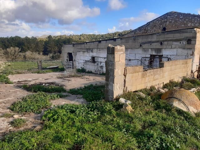 Finca/Herregård til salgs i Artà med garasje - € 639 000 (Ref: 9185439)