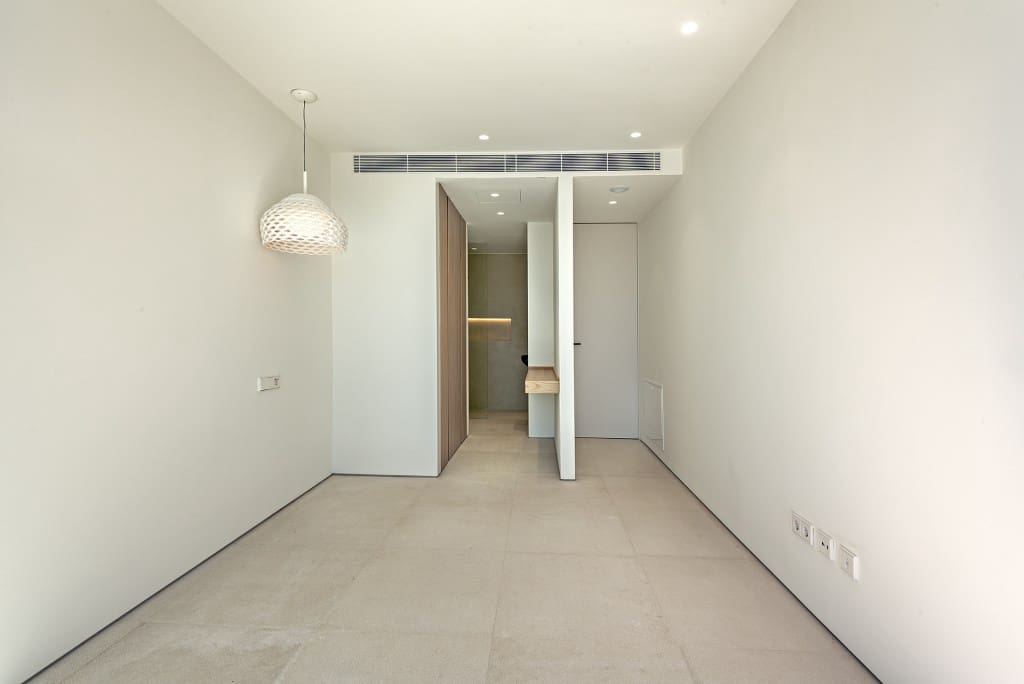 4 bedroom Villa for sale in Alcudia with pool - € 2,650,000 (Ref: 9242957)