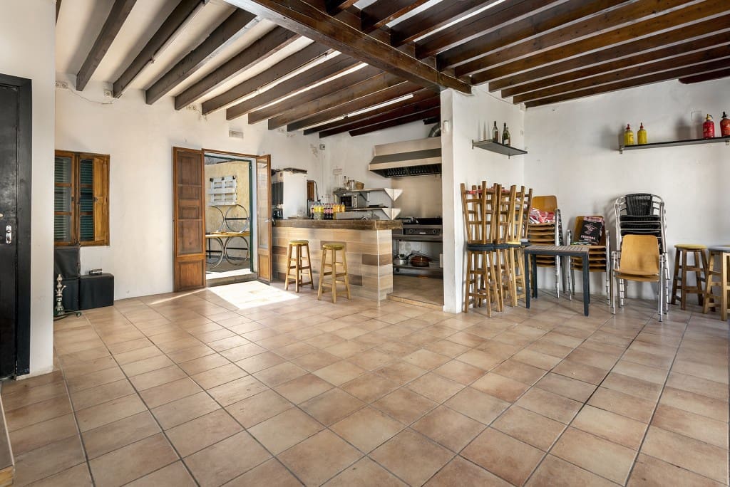 4 soveværelse Villa til salg i Campanet - € 375.000 (Ref: 9246489)