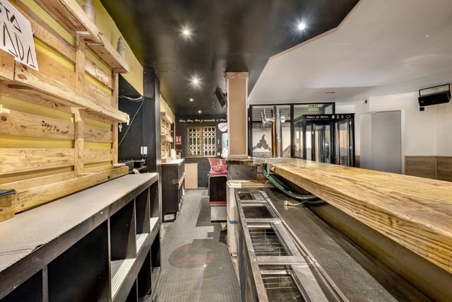 4 soveværelse Villa til salg i Campanet - € 375.000 (Ref: 9246489)