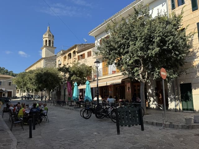 Mark till salu i Mancor de la Vall - 460 000 € (Ref: 9303222)