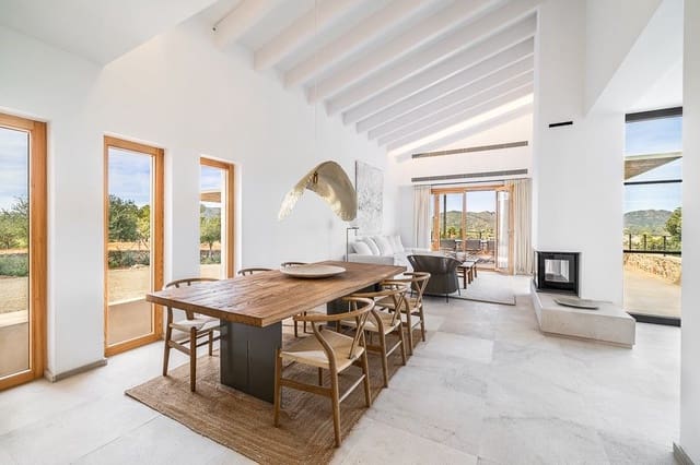 4 soveværelse Finca/Landehus til salg i Sant Llorenç des Cardassar med swimmingpool - € 2.690.000 (Ref: 9317541)