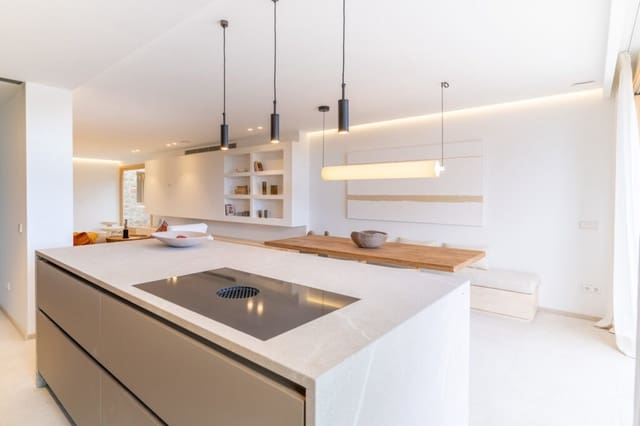 4 soveværelse Finca/Landehus til salg i Sant Llorenç des Cardassar med swimmingpool - € 2.690.000 (Ref: 9317541)