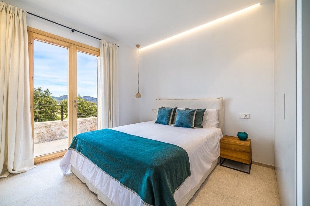 4 soveværelse Finca/Landehus til salg i Sant Llorenc des Cardassar med swimmingpool - € 2.690.000 (Ref: 9317541)