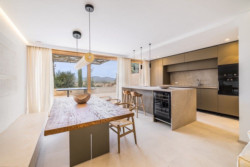 4 soveværelse Finca/Landehus til salg i Sant Llorenc des Cardassar med swimmingpool - € 2.690.000 (Ref: 9317541)