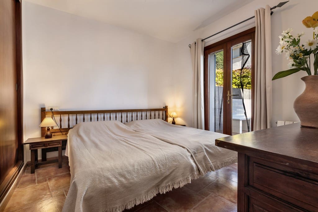 3 sypialnia Willa na sprzedaż w Alcudia z basenem garażem - 1 250 000 € (Ref: 9360348)