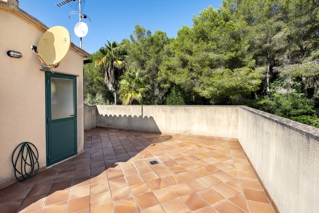 3 sypialnia Willa na sprzedaż w Alcudia z basenem garażem - 1 250 000 € (Ref: 9360348)