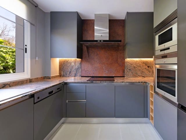 3 Zimmer Wohnung zu verkaufen in Palma de Mallorca mit Pool Garage - 850.000 € (Ref: 9387404)