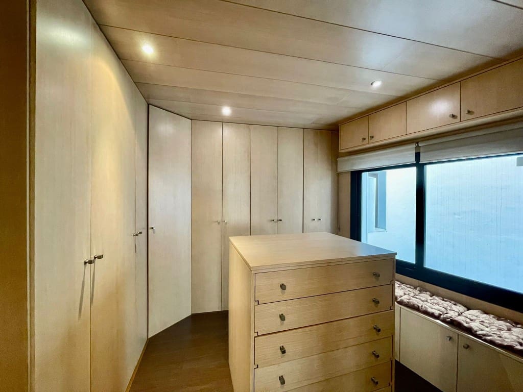 4 slaapkamer Appartement te koop in Puerto de Alcudia - € 1.850.000 (Ref: 9413622)