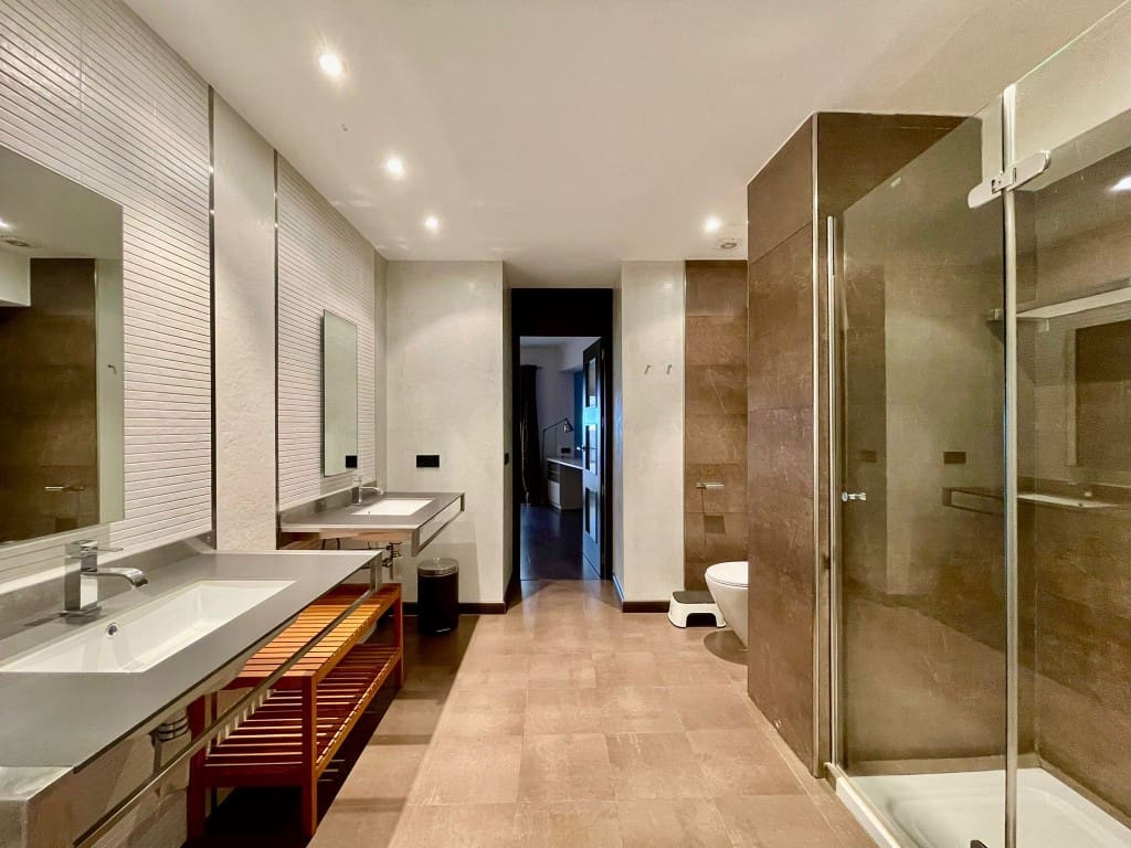 4 slaapkamer Appartement te koop in Puerto de Alcudia - € 1.850.000 (Ref: 9413622)