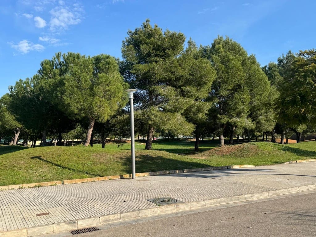 Ubebygd land til salgs i Marratxi - € 220 000 (Ref: 9512076)