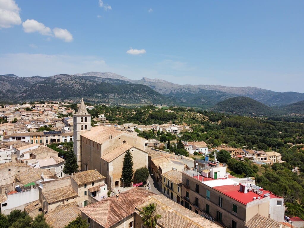 4 bedroom Finca/Country House for sale in Campanet with pool - € 420,000 (Ref: 9698128)