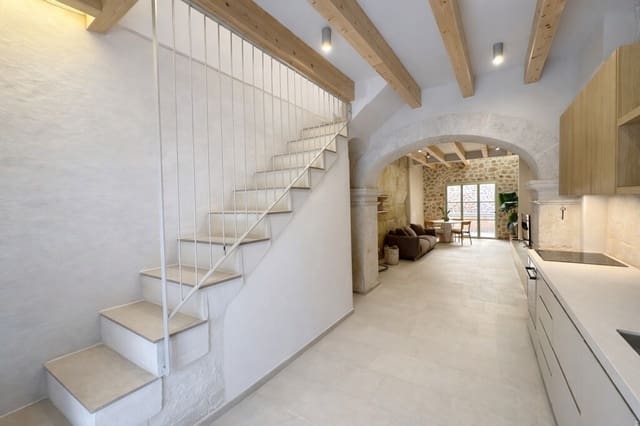 2 makuuhuone Omakotitalo myytävänä paikassa Sa Pobla mukana uima-altaan - 530 250 € (Ref: 9714514)