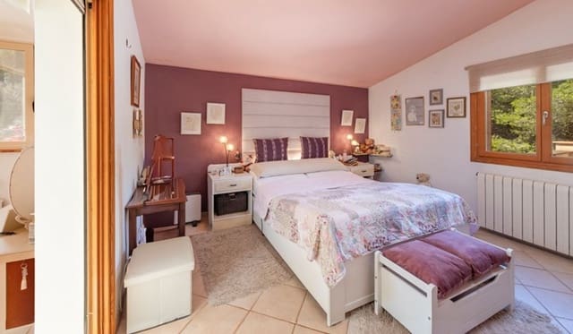 4 bedroom Finca/Country House for sale in Alcúdia with pool - € 1,495,000 (Ref: 9726351)