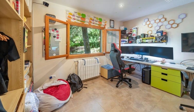 4 Zimmer Finca/Landgut zu verkaufen in Alcudia mit Pool - 1.495.000 € (Ref: 9726351)