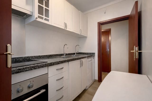 4 soveværelse Lejlighed til salg i Palma de Mallorca - € 325.000 (Ref: 9777780)