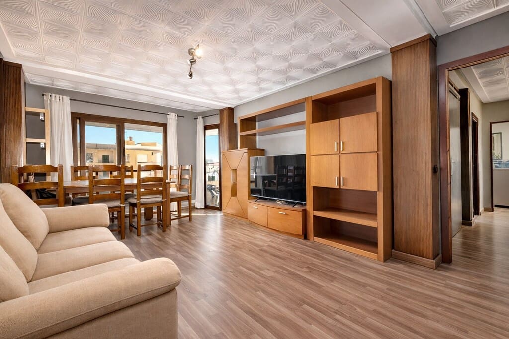 4 soveværelse Lejlighed til salg i Palma de Mallorca - € 325.000 (Ref: 9777780)