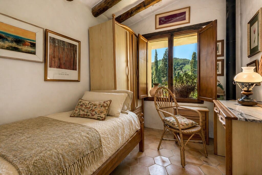 4 bedroom Finca/Country House for sale in Mancor de la Vall with pool - € 1,350,000 (Ref: 9790788)