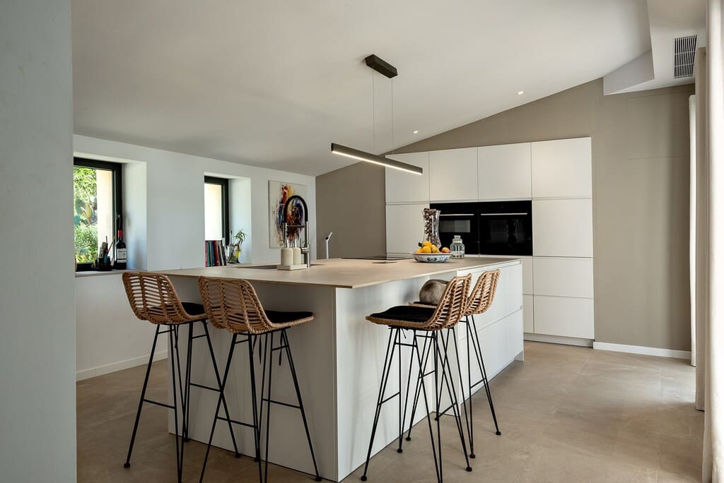 4 soveværelse Finca/Landehus til salg i Ruberts med swimmingpool - € 2.950.000 (Ref: 9820024)